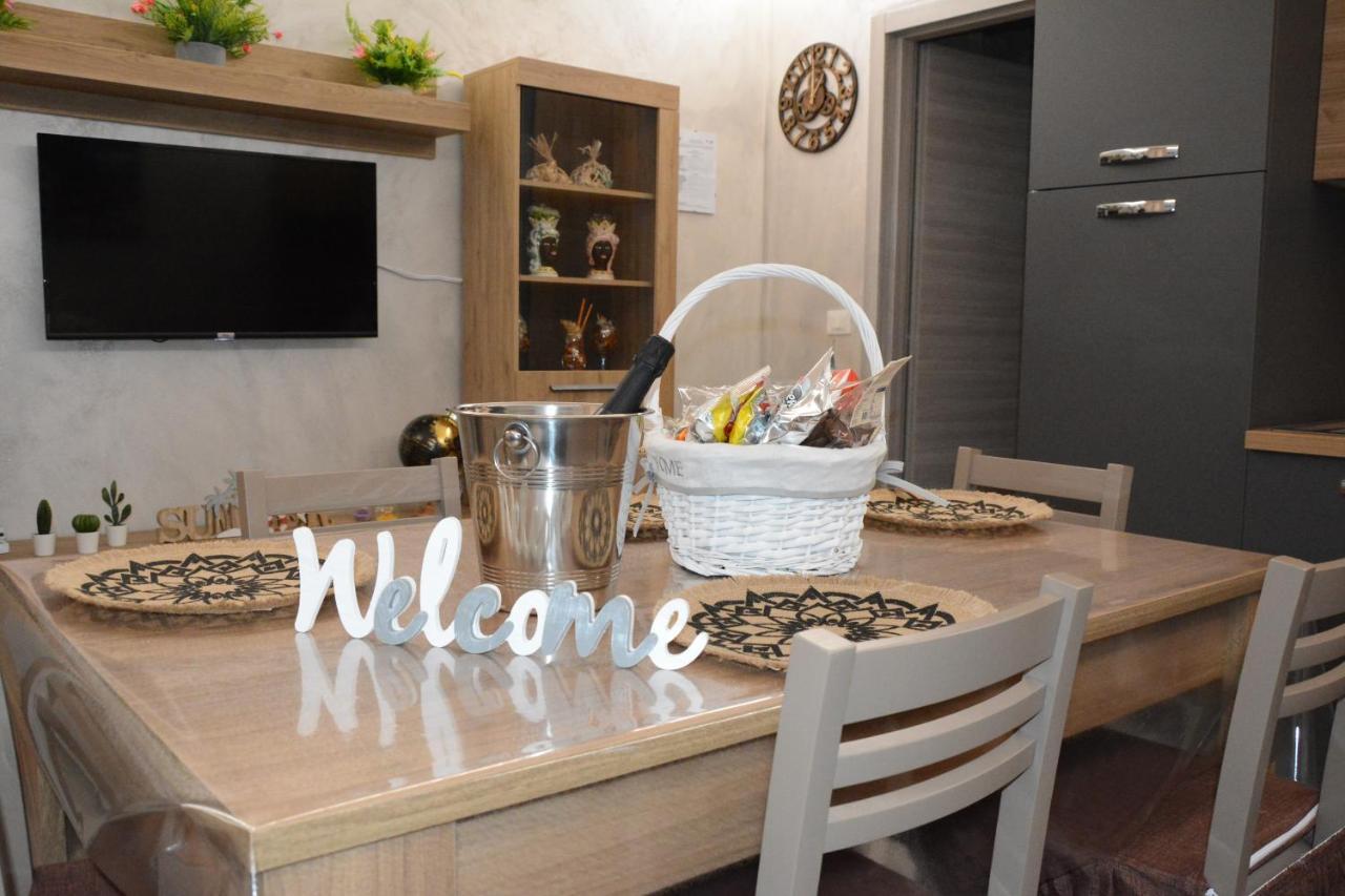 Aitho Apartment 45 Катания Екстериор снимка