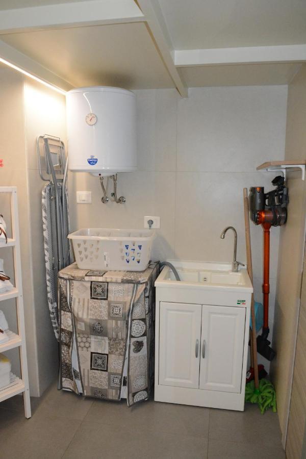 Aitho Apartment 45 Катания Екстериор снимка